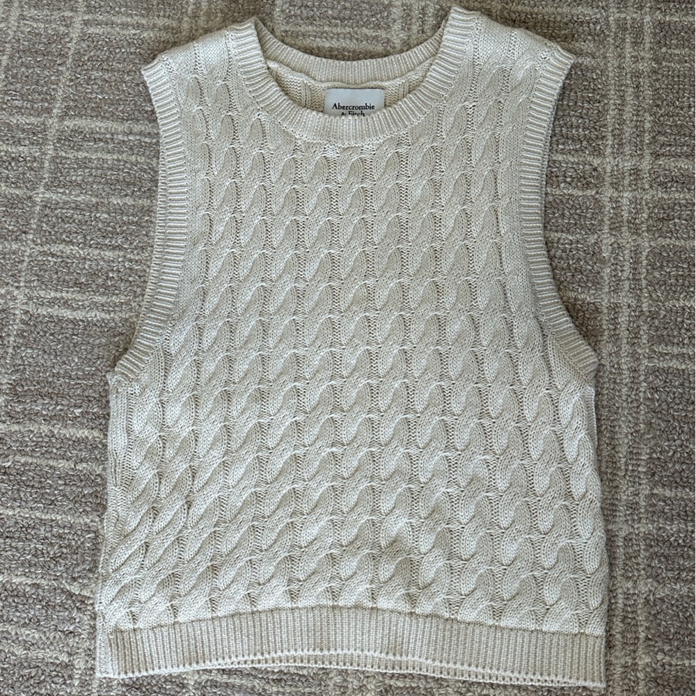 Abercrombie & Fitch Cream Knit Sweater Vest